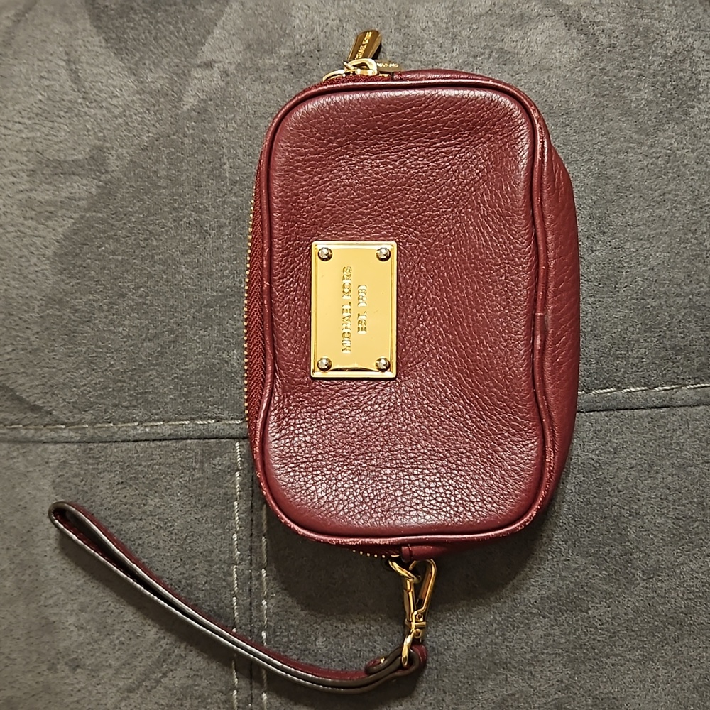 MICHAEL KORS WRISTLET/ WALLET